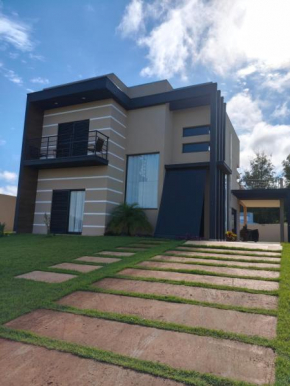 Quarto Casa de Campo Frente Lago